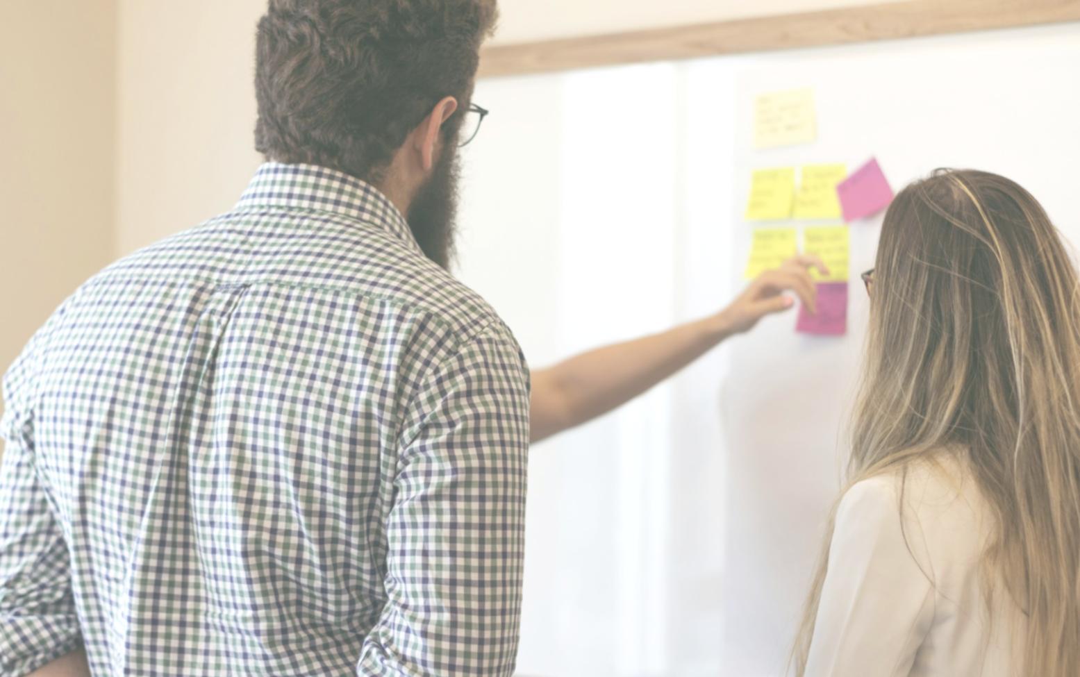 Gemeinsame Arbeitsatmosphäre bei carionthil